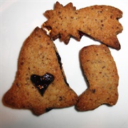 Vegan Hazelnut Cookies Filled With Blueberry Jam