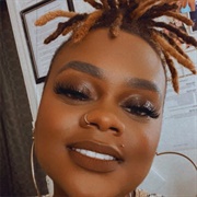 Keirsten Hodgens (Queer, She/Her)