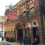 McGillin's Olde Ale House, Philadelphia, PA, USA