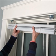 Hang Window Blinds