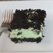 Oreo Pistachio Dessert
