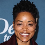 Ayesha Harris (Queer, She/Her)