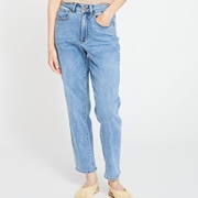 Tapered Jean