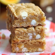 Orange Dreamsicle Chewy Cookie Bars