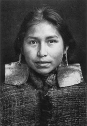 In the Land of the Head Hunters/In the Land of the War Canoes (1914)