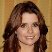 Joanna Garcia Swisher