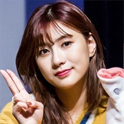 Oh Ha-Young (Apink)
