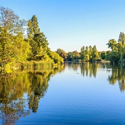 The Serpentine, Hyde Park/ Kensington Gardens, London