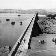 The First Aswan Dam on the Nile Is Completed.