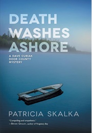 Death Washes Ashore (Patricia Skalka)