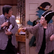 Everybody Loves Raymond: Halloween Candy