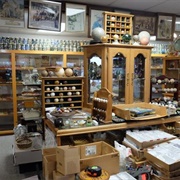 Lee's Legendary Marbles & Collectables