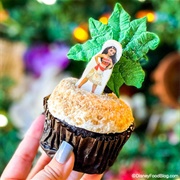 Holiday Moana Cupcake