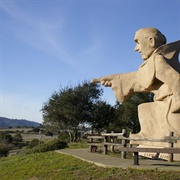 Junípero Serra Statue