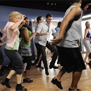 Psych, "Feet Don't Kill Me Now," S5, E2