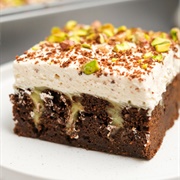 Irish Cream Liqueur Cake