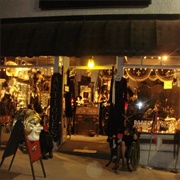 Gothic Rose Antiques & Curiosities (Permanently Closed)