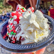 Minnie's Merry Cherry Sundae