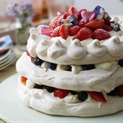 Filled 3-Layer, Meringue Crown