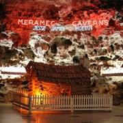 Meramec Caverns
