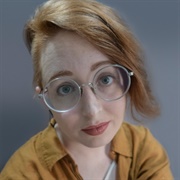 Morgan Lea (Queer, Enby, She/They)