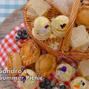 Seasonal Picnic: Mini-Cakes, Vegetarian Pies, Finger Sandwiches