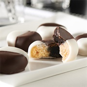 Double-Trouble Oreo Cookie Balls