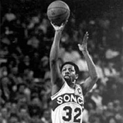 Downtown Freddie Brown