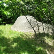 Lover's Rock of Lovells Island