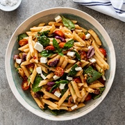 Sun-Dried Tomato Pesto Pasta Salad