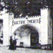 The Electric Theatre,  First Movie Theater in the US