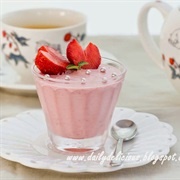 Strawberry Tart Yogurt