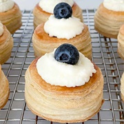12 Sweet Vol-Au-Vents