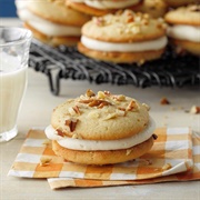 Maple Whoopie Pie