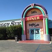 Peggy Sue's 50's Diner & Diner-Saur Park