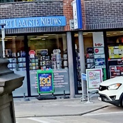 De Toren, Library and Bakery