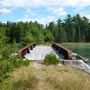 Old Pond Railway Trail