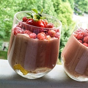 Vegan Chocolate Strawberry Smoothie