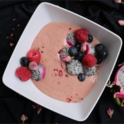 Dragonfruit Berry Smoothie Bowl