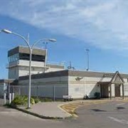 Magdalen Islands, QC Airport