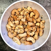 Everything Bagel Cashews