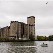 Damen Silos