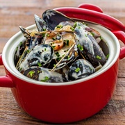 Moules À La Crème Normande