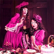 Boohoo Baby - Snaggletooth