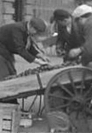 Travelling Hawkers in Frankfurt Am Main (1932)