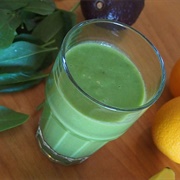 Avocado Orange and Spinach Smoothie