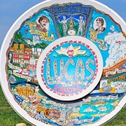 World's Largest Souvenir Travel Plate