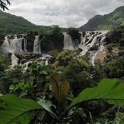 Tinkisso Falls, Guinea