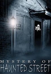 Mystery of the Haunted Street: A Holmes and Watson Misadventure (S.K. Lloyds)