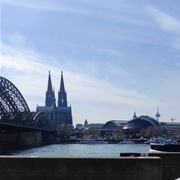 Kennedy-Ufer 11 Parking